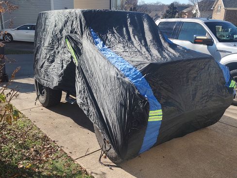 Used 2015 Jeep Wrangler Sahara w/ Connectivity Group image 13