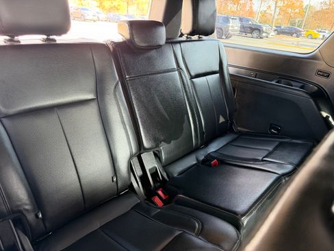 Used 2021 Ford Expedition Max XLT image 21