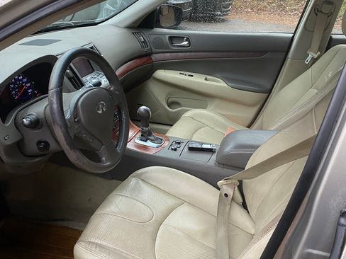Used 2009 INFINITI G37 x Sedan w/ Premium Pkg image 16