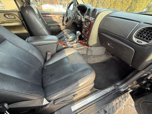 Used 2007 GMC Envoy SLT image 12