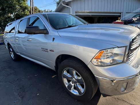 Used 2017 RAM 1500 Big Horn image 6