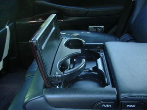 Used 2015 Lexus LX 570 4WD image 16
