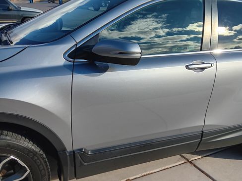 Used 2020 Honda CR-V EX-L image 2