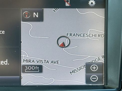 Used 2015 Toyota RAV4 Limited image 13