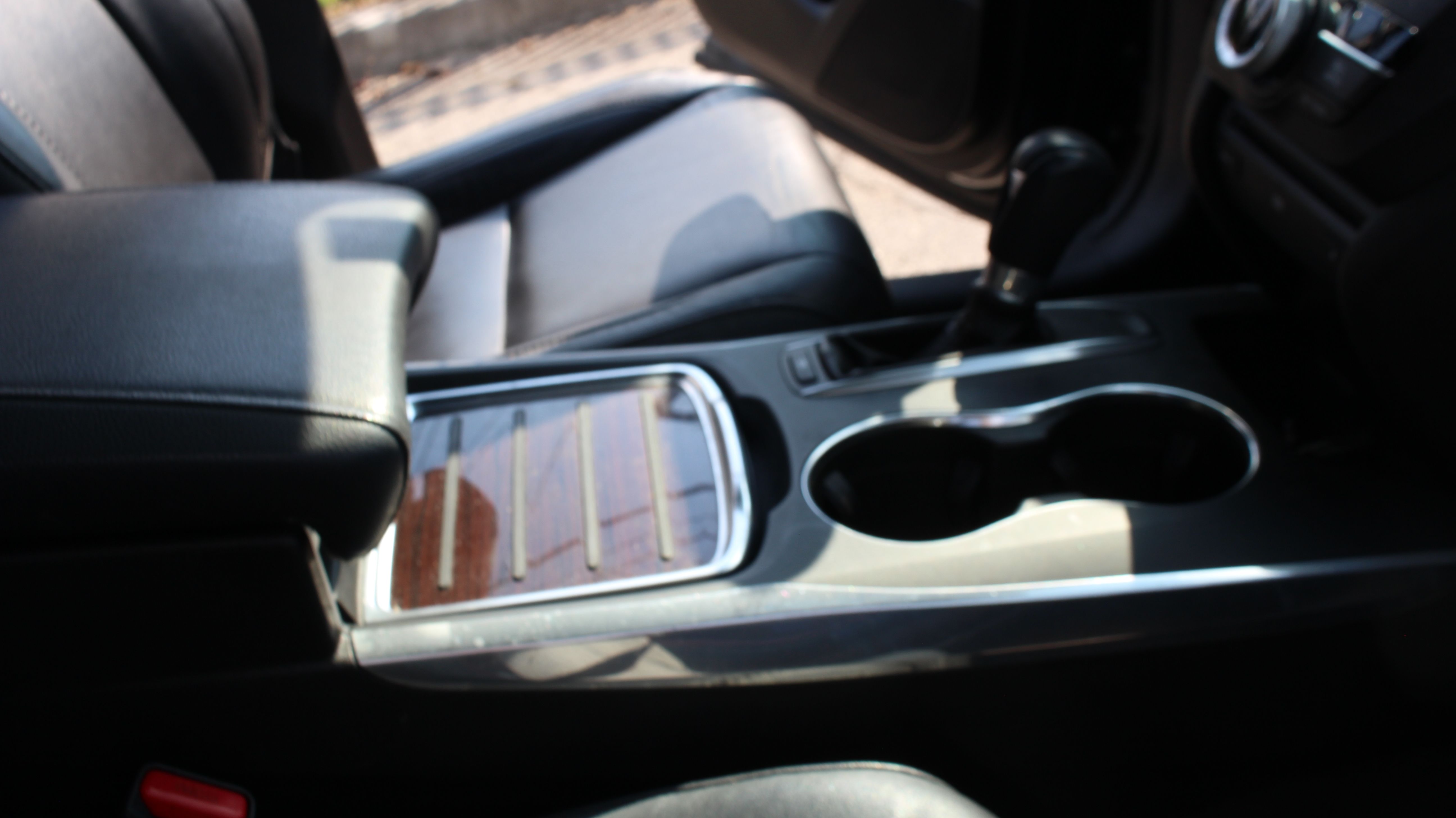 Used 2015 Acura MDX w/ Tech & Entertainment Pkg FWD image 18