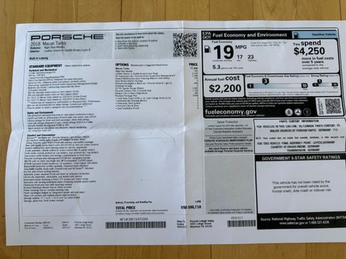 Used 2018 Porsche Macan Turbo image 10