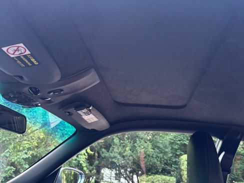 Used 2002 Porsche 911 Coupe image 9