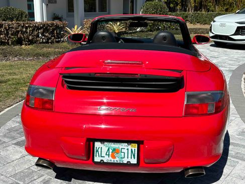 Used 2004 Porsche 911 Carrera image 8