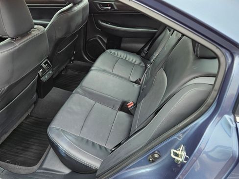 Used 2017 Subaru Legacy 3.6R Limited image 13