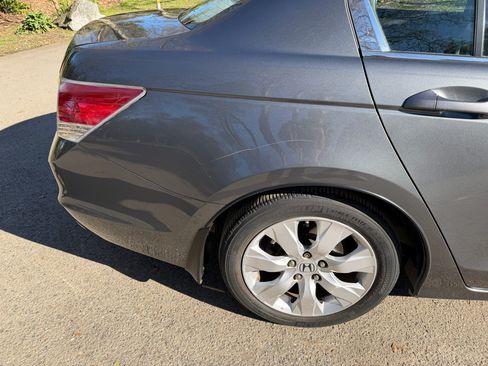 Used 2009 Honda Accord EX-L image 13