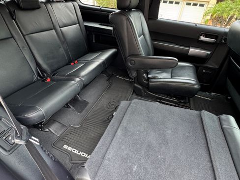 Used 2021 Toyota Sequoia Nightshade w/ Safety & Convenience Package AWD/4WD image 18
