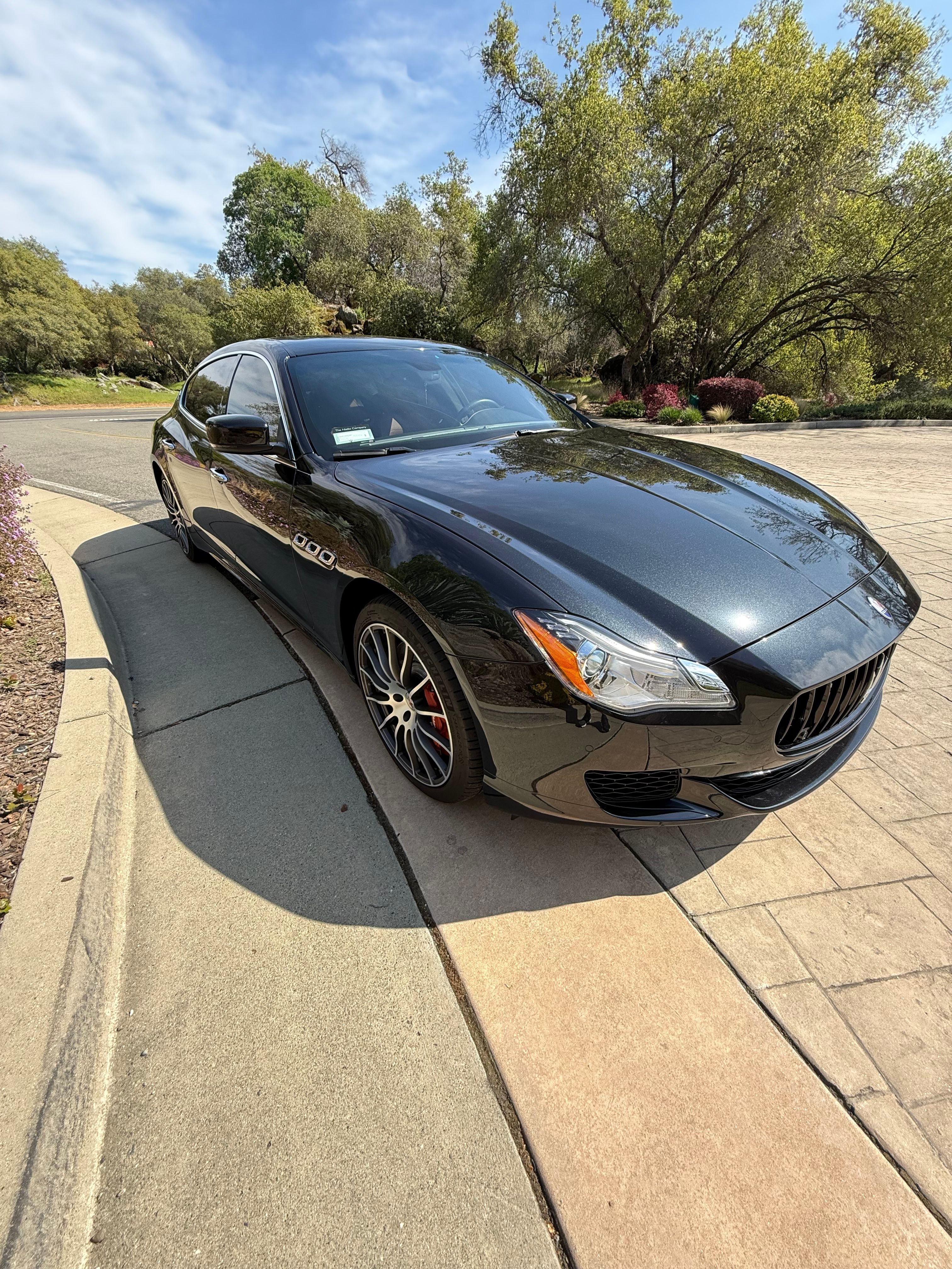 Used 2015 Maserati Quattroporte GTS RWD image 8