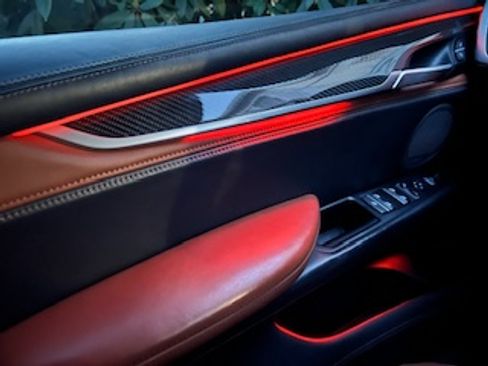 Used 2016 BMW X5 M image 27