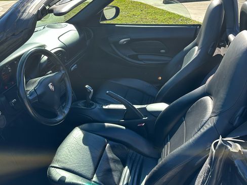 Used 2003 Porsche Boxster image 13