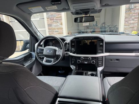 Used 2021 Ford F150 XLT w/ Equipment Group 302A High image 16