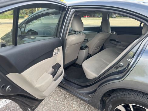Used 2013 Honda Civic EX image 14