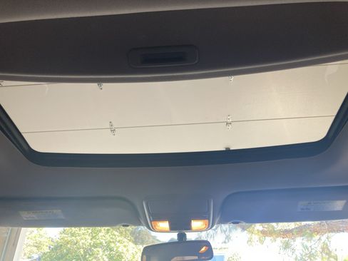 Used 2013 Honda Odyssey EX-L image 24