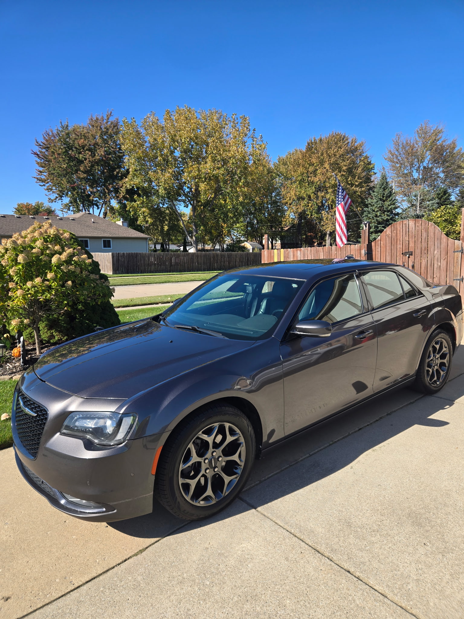 Used 2017 Chrysler 300 S w/ 300S Premium Group AWD/4WD image 2