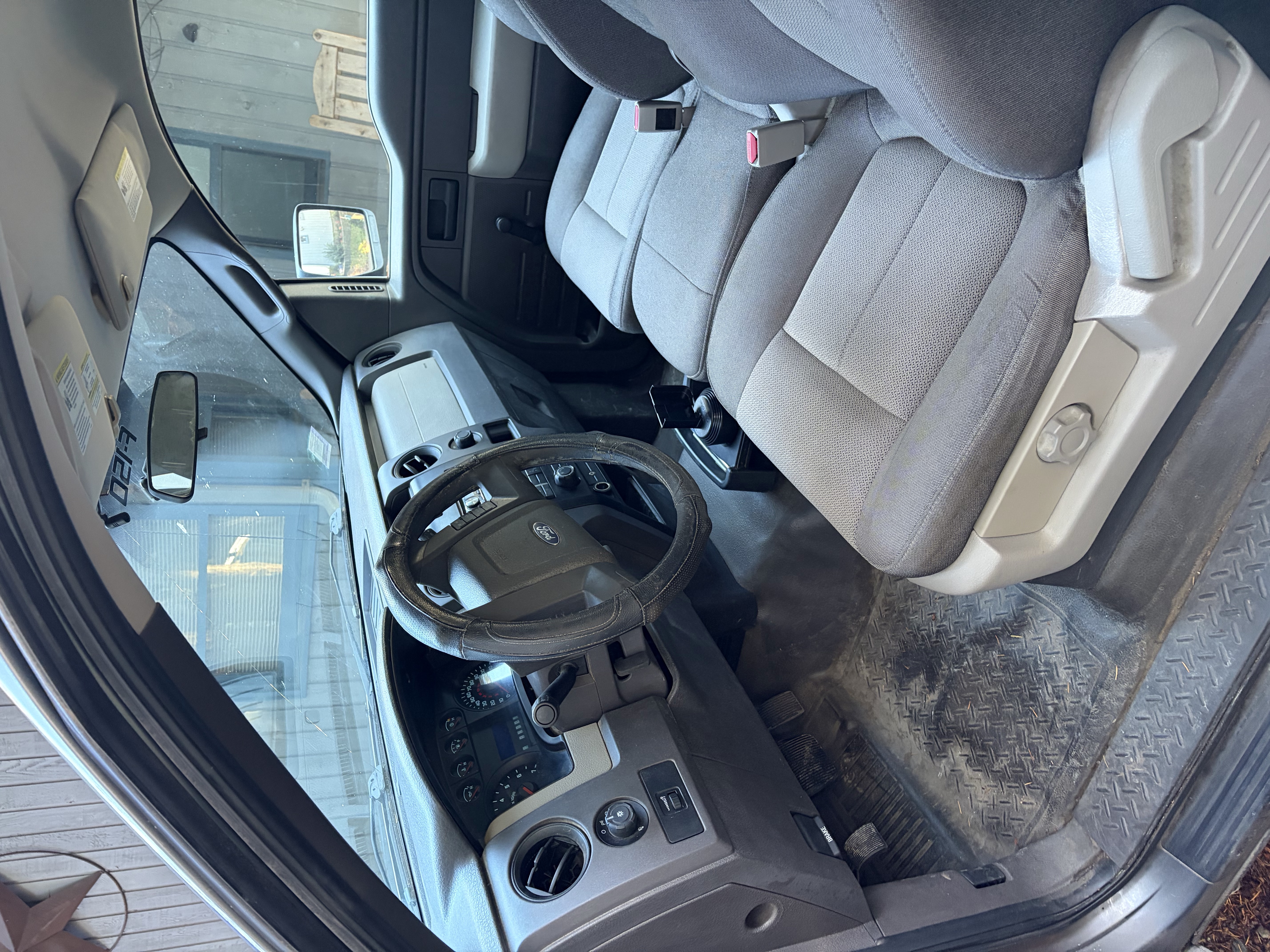 Used 2010 Ford F150 XL RWD image 6