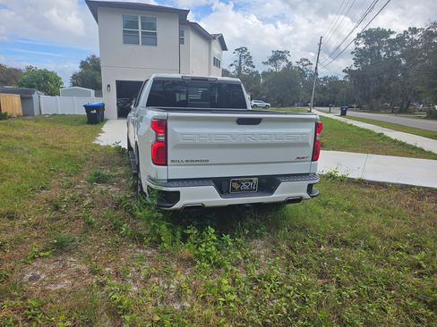 Used 2019 Chevrolet Silverado 1500 RST w/ All-Star Edition image 9