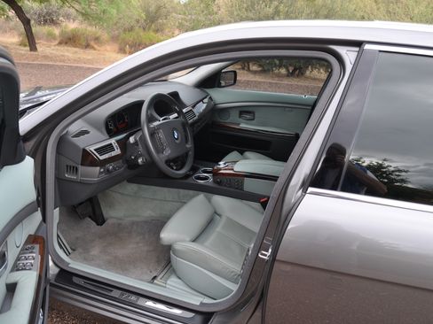 Used 2004 BMW 760Li RWD image 12