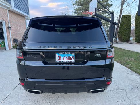 Used 2021 Land Rover Range Rover Sport HSE Silver Edition image 30