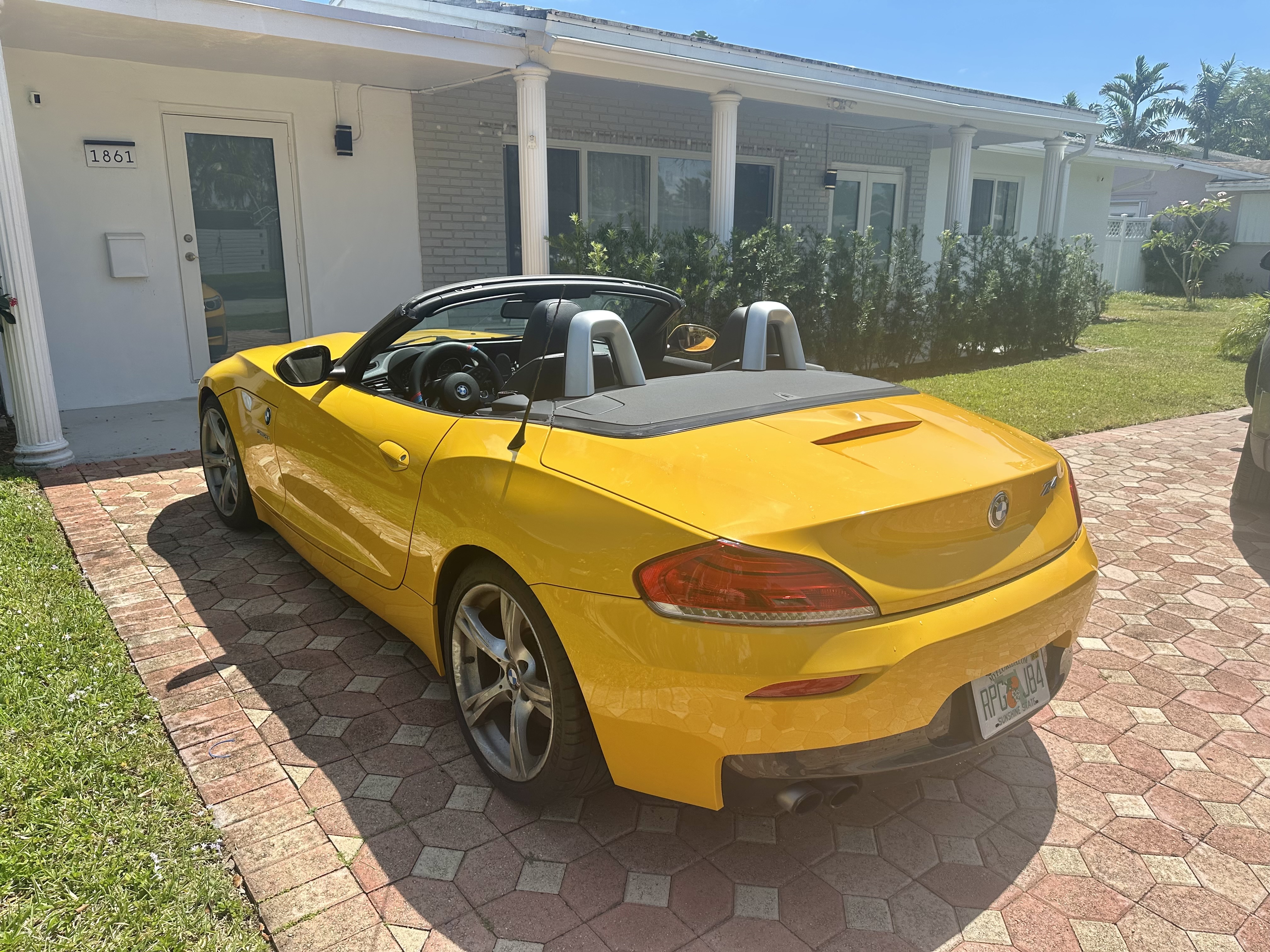 Used 2012 BMW Z4 sDrive28i RWD image 8