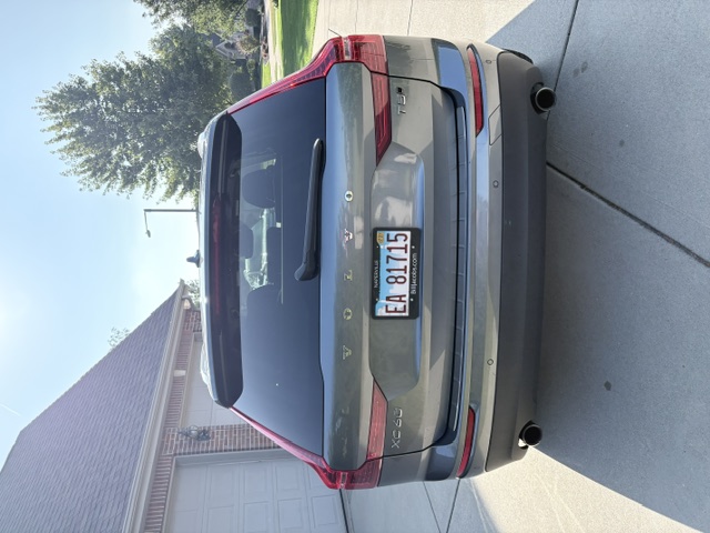 Used 2018 Volvo XC60 T5 Momentum w/ Convenience Package AWD/4WD image 8