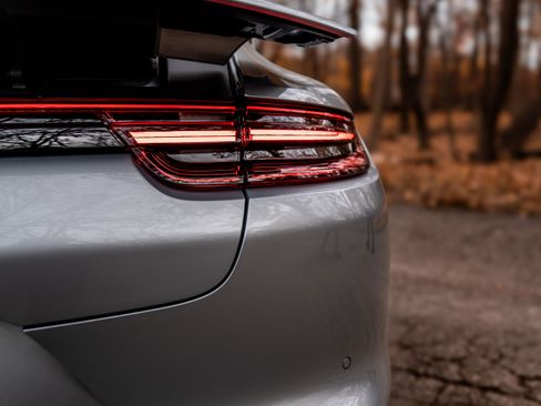 Used 2017 Porsche Panamera Turbo image 12