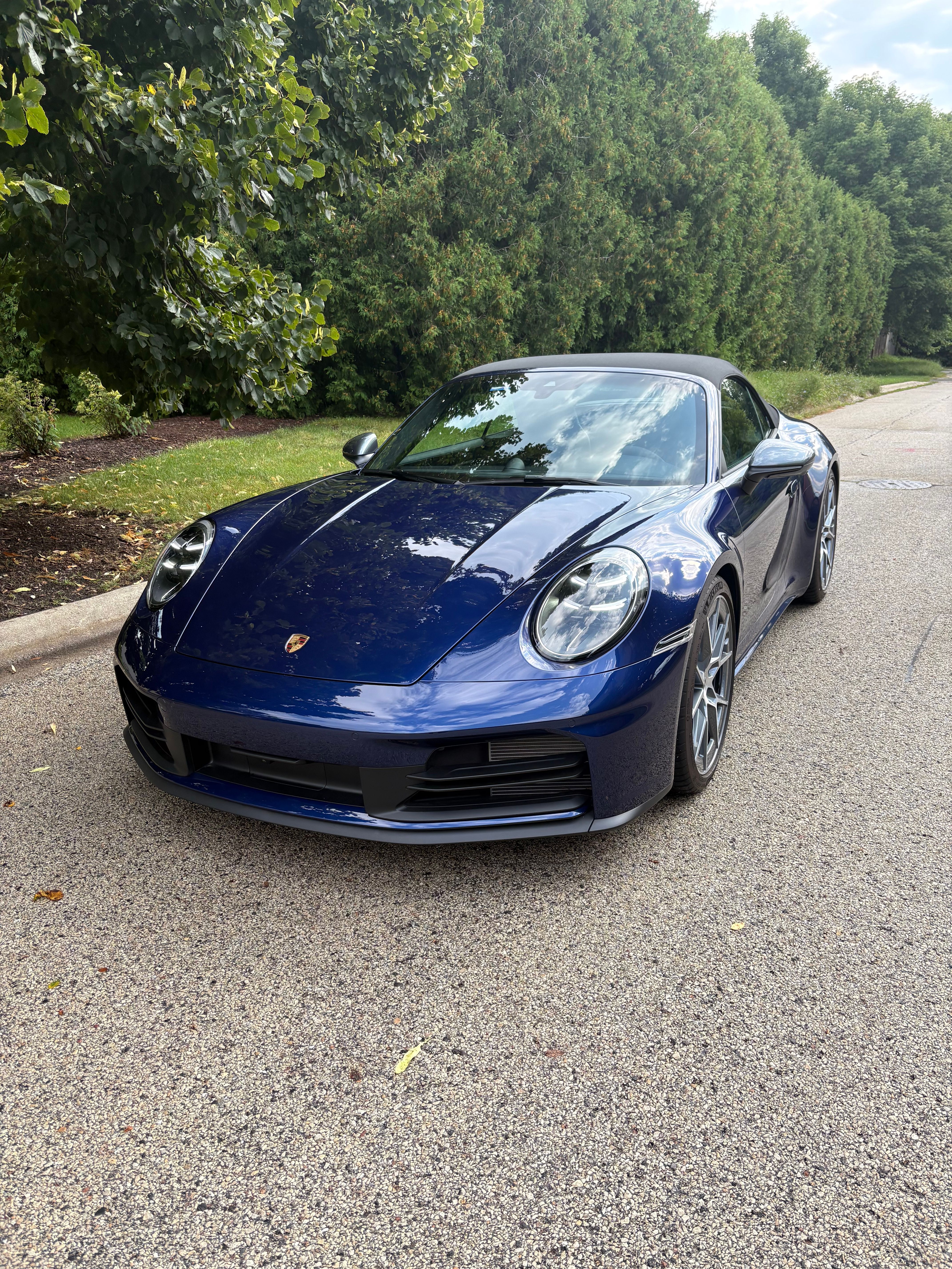 Used 2025 Porsche 911 Carrera T RWD image 18