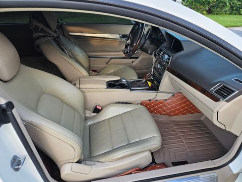 Used 2010 Mercedes-Benz E 350 Coupe image 13