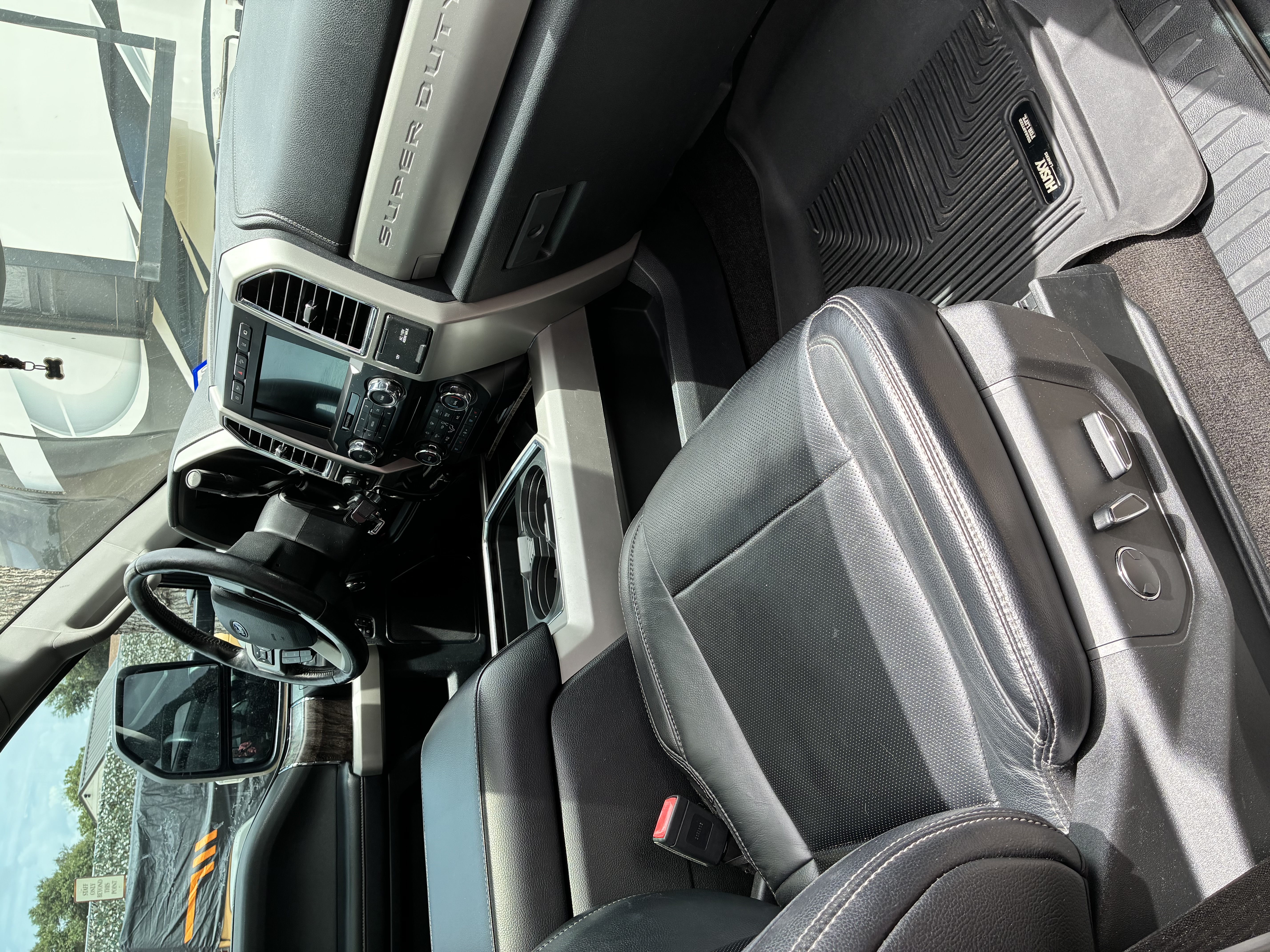 Used 2018 Ford F350 Lariat w/ Lariat Ultimate Package AWD/4WD image 10