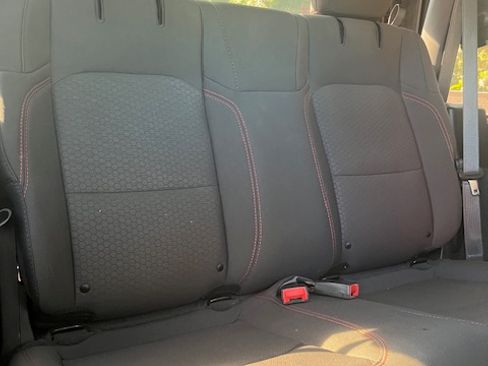 Used 2021 Jeep Wrangler Rubicon image 14