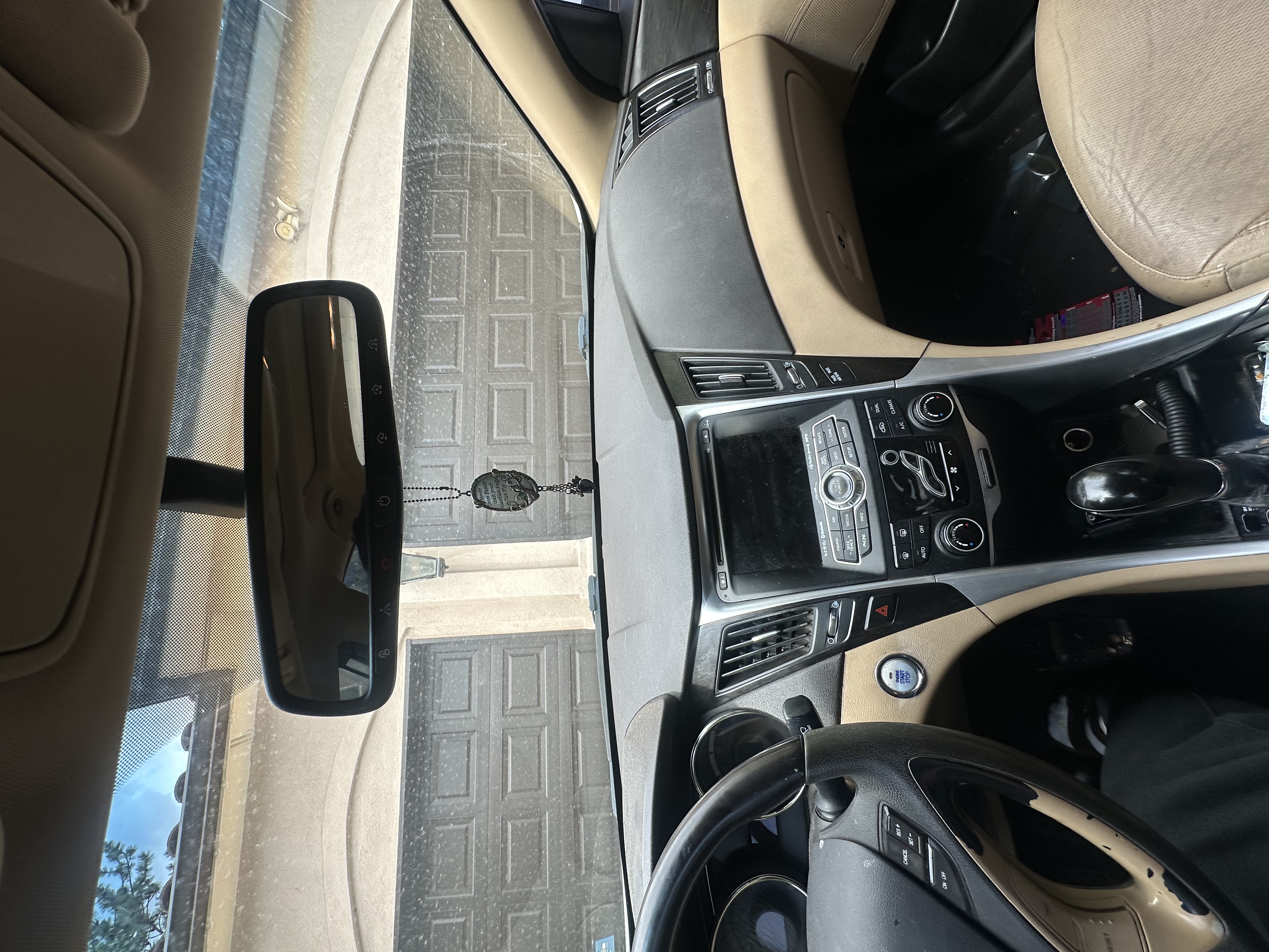 Used 2012 Hyundai Sonata Limited w/ Navigation Pkg FWD image 10