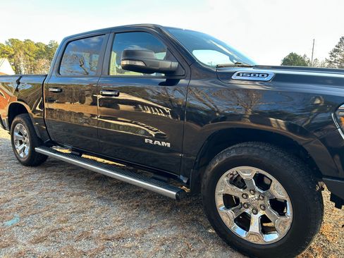 Used 2019 RAM 1500 Big Horn image 5