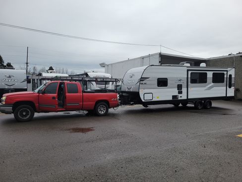 Used 2005 Chevrolet Silverado 1500 LS w/ Light Duty Power Package image 5