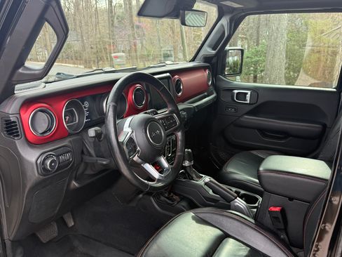 Used 2019 Jeep Wrangler Unlimited Rubicon image 4