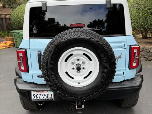Used 2024 Ford Bronco Heritage Edition AWD/4WD image 10