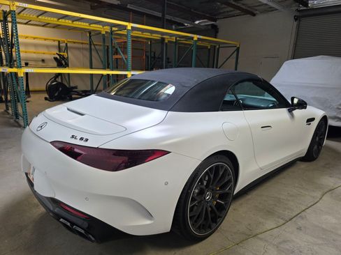 Used 2022 Mercedes-Benz SL 63 AMG 4MATIC image 4