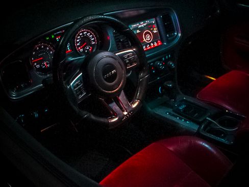 Used 2012 Dodge Charger SRT8 w/ Adaptive Cruise Control Group image 8