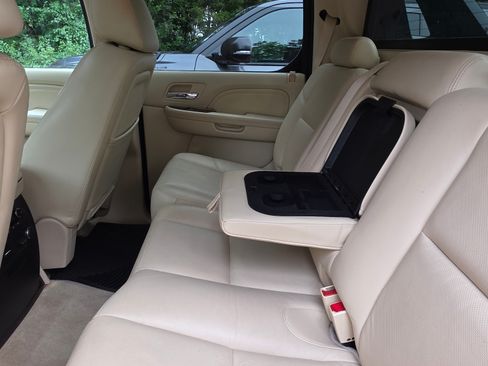 Used 2008 Cadillac Escalade EXT AWD/4WD image 8