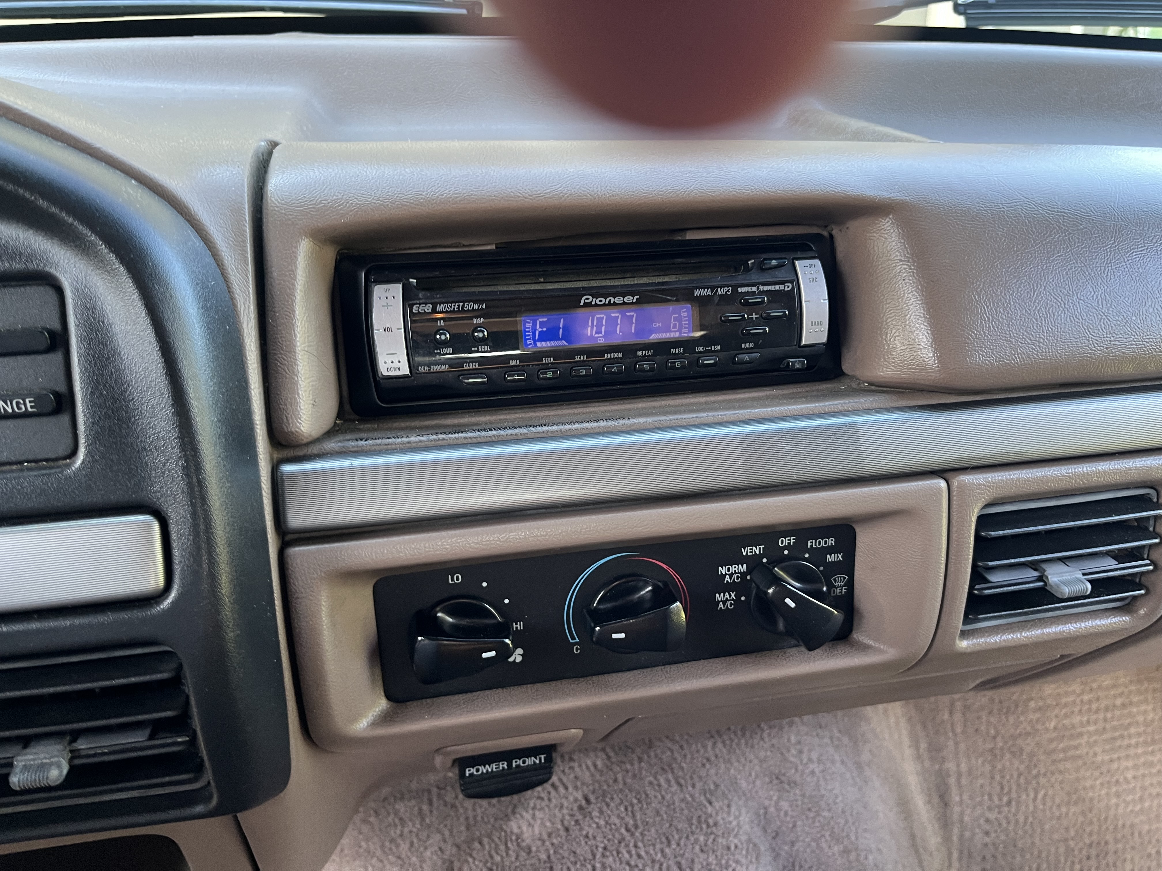 Used 1995 Ford Bronco AWD/4WD image 30