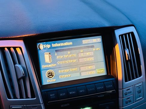 Used 2006 Lexus RX 330 w/ Premium Plus Pkg FWD image 10