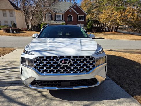 Used 2022 Hyundai Santa Fe Limited w/ Cargo Package image 1