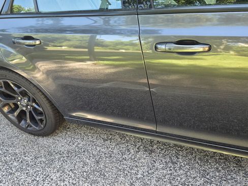 Used 2019 Chrysler 300 S w/ S Model Appearance Package RWD image 11