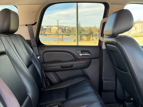 Used 2011 Chevrolet Tahoe LT image 15