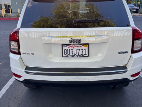 Used 2016 Jeep Compass High Altitude image 4