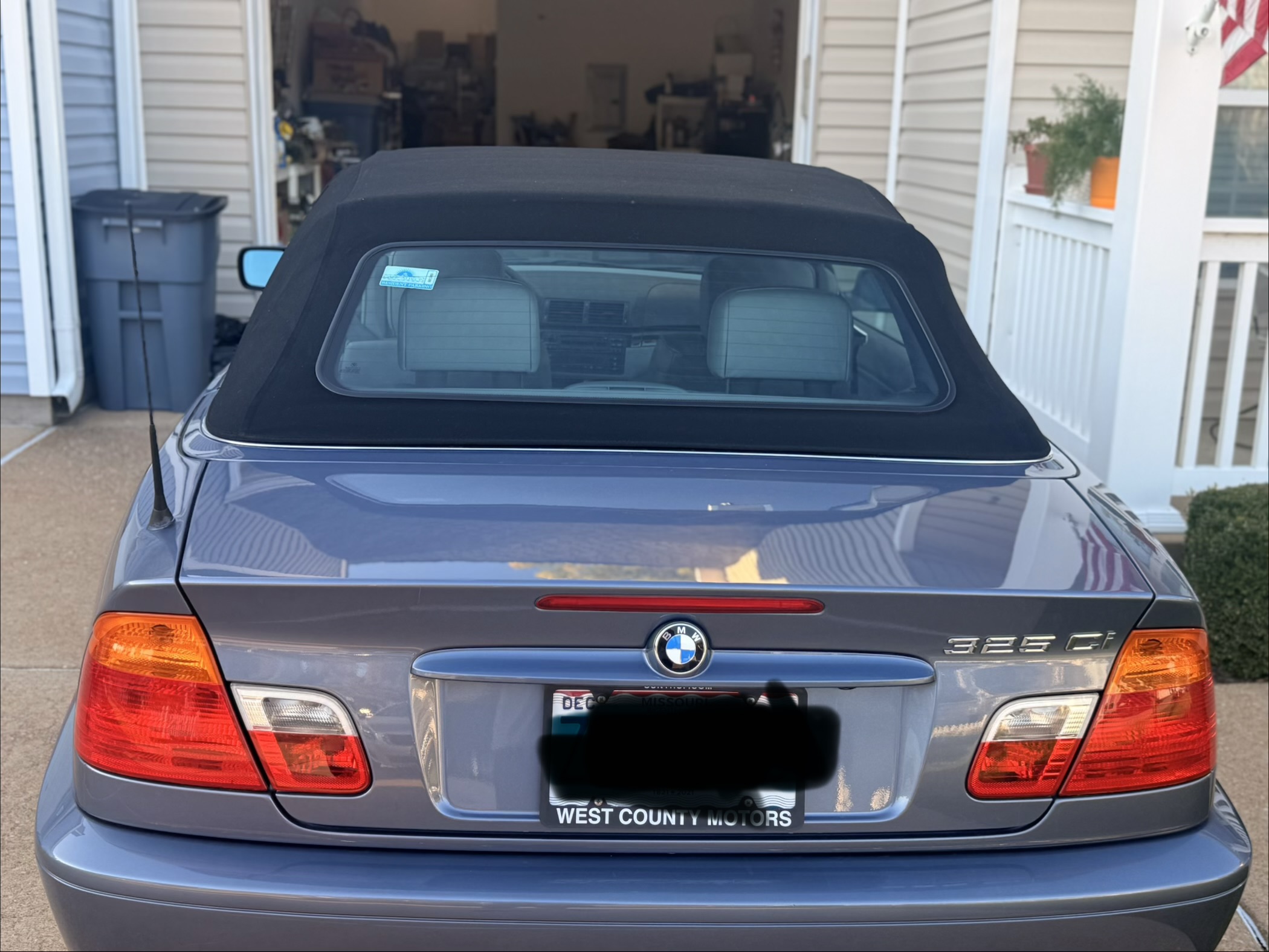 Used 2002 BMW 325Ci Convertible RWD image 4