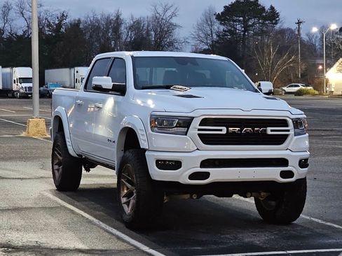 Used 2023 RAM 1500 Laramie AWD/4WD image 29