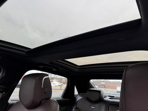 Used 2019 Cadillac CT6 V w/ Driver Assist Package image 12